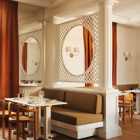 Lilou Hotel Hyères Buitenkant foto