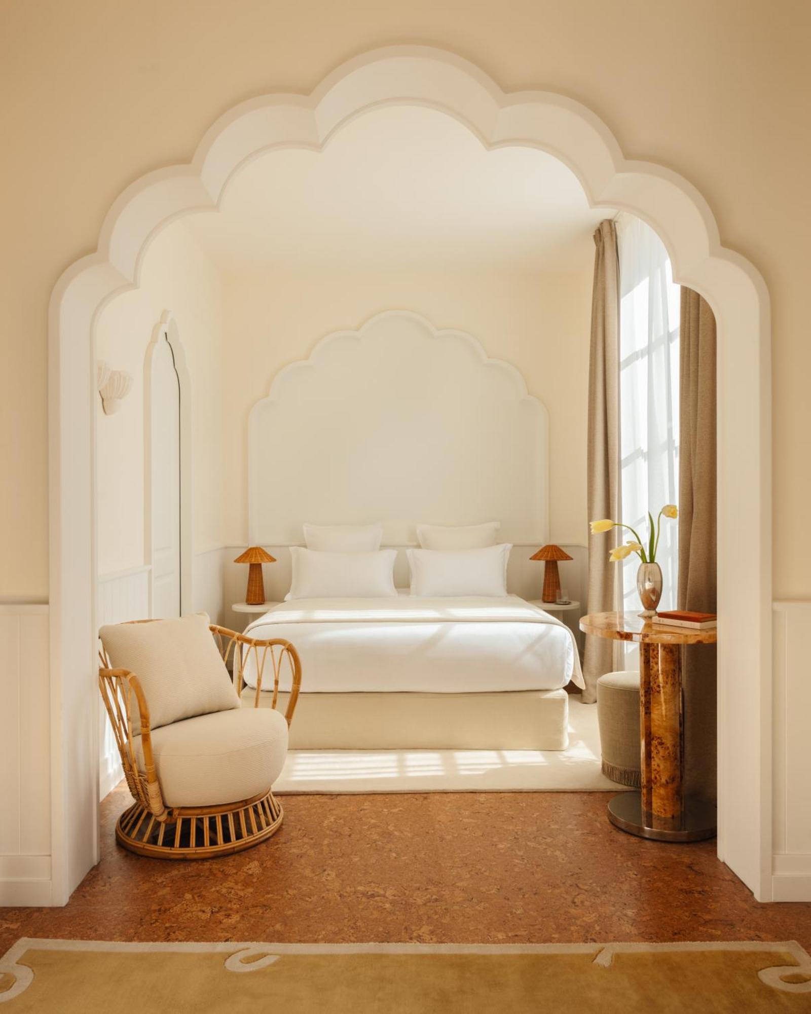 Lilou Hotel Hyères Buitenkant foto