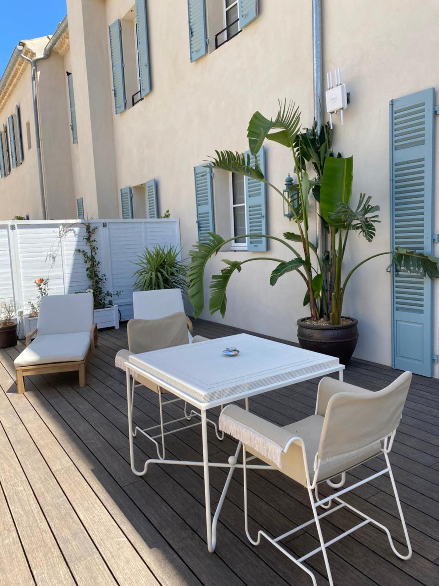 Lilou Hotel Hyères Buitenkant foto